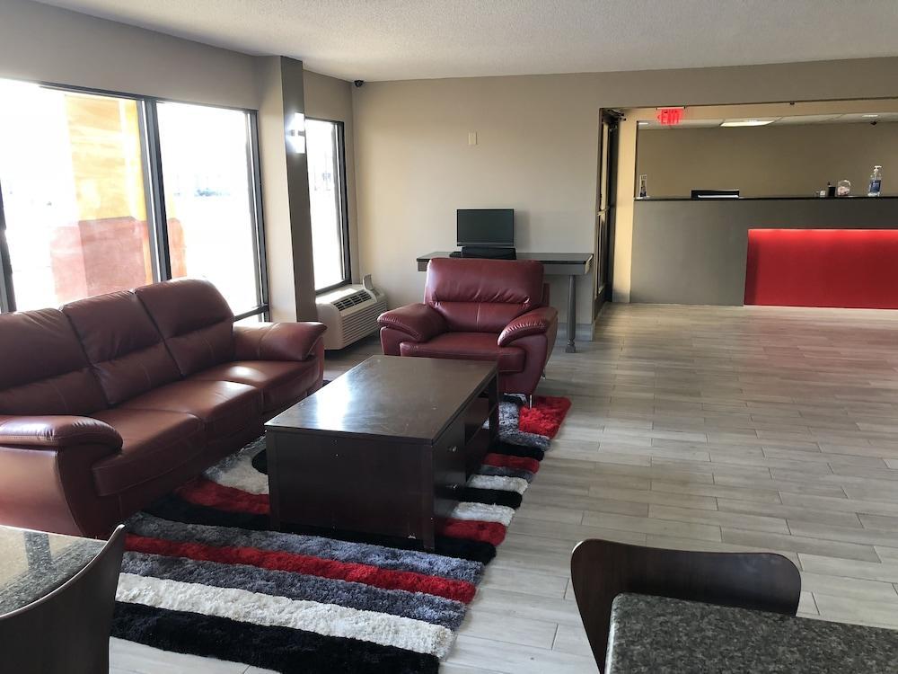 Hotel Super 8 By Wyndham Orangeburg Exterior foto